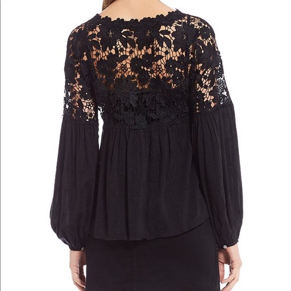 COPY - NWT Free People Lina lace puff sleeve babydoll top - Picture 2 of 8